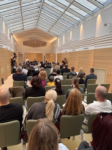 1_2026_04_23_Hudobne mosty (Koncert ZUSiek).jpeg