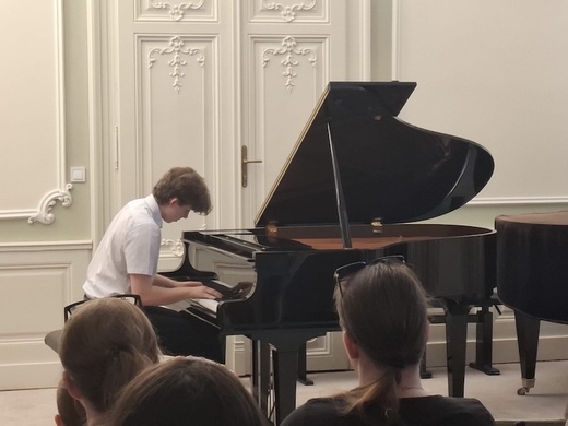 1_2026_06_25_Absolventsky recital.JPG