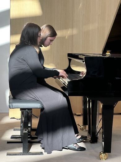13_2026_04_23_Hudobne mosty (Koncert ZUSiek).jpg