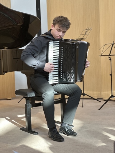 22_2026_04_23_Hudobne mosty (Koncert ZUSiek).jpg