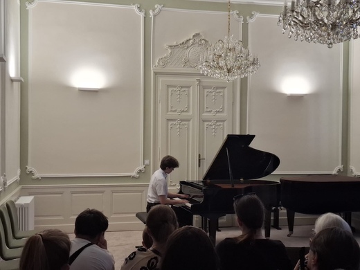 3_2026_06_25_Absolventsky recital.JPG