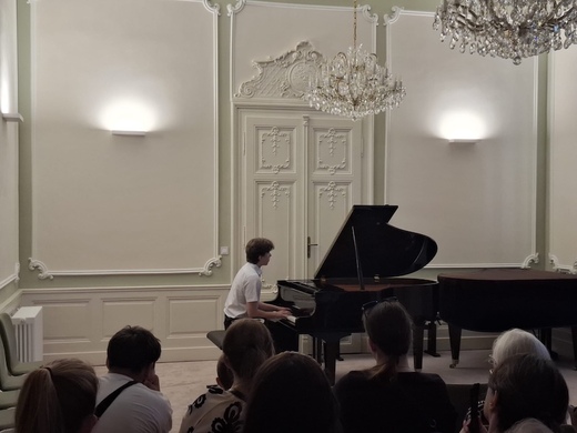 7_2026_06_25_Absolventsky recital.JPG